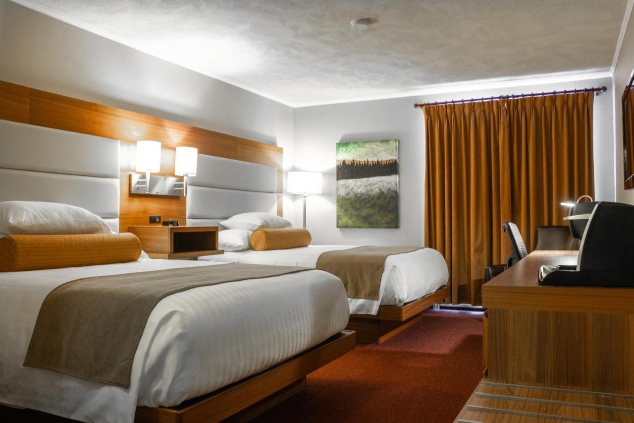 Atlantic Host Hotel, Trademark Collection By Wyndham Bathurst Esterno foto