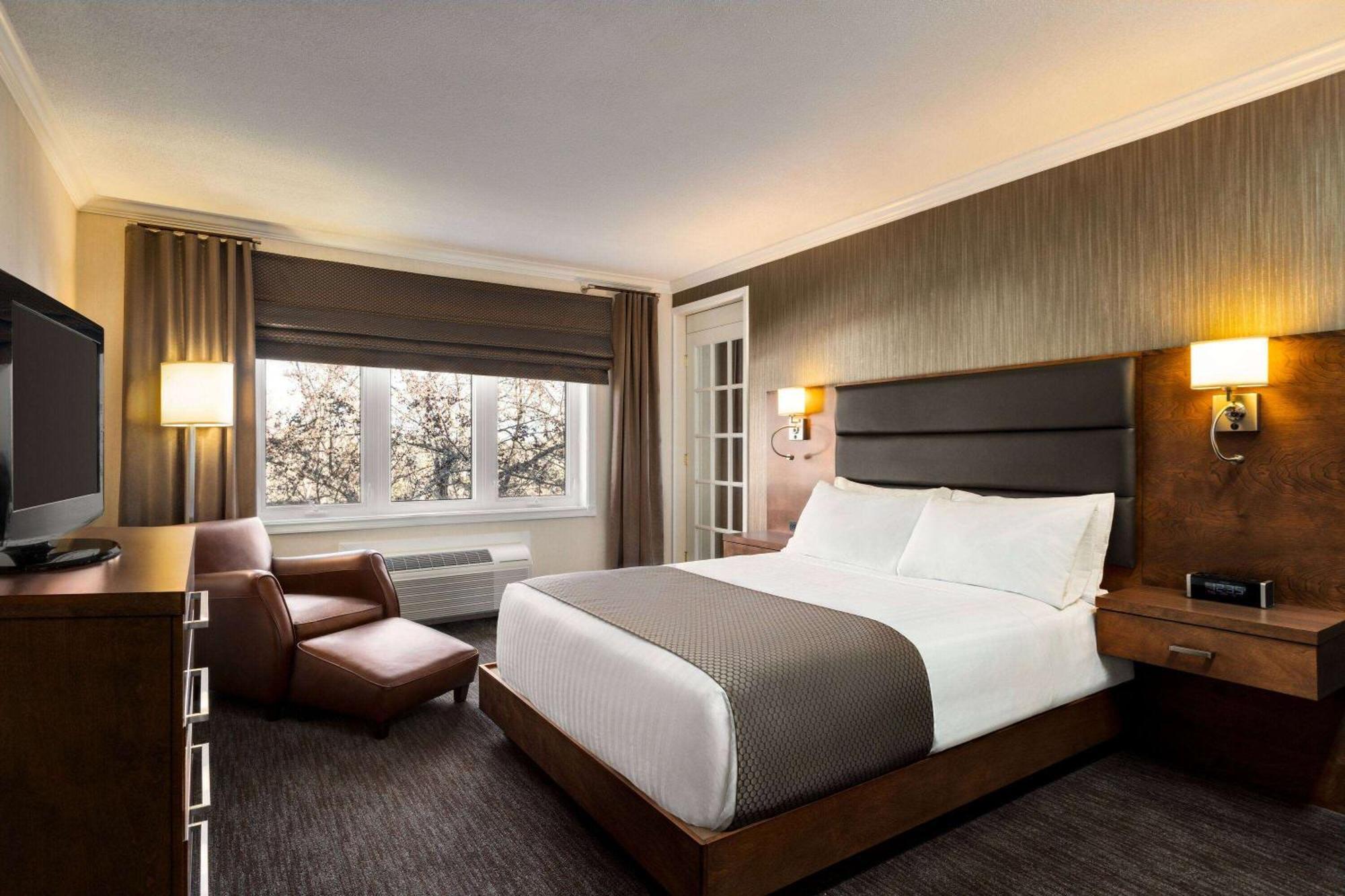 Atlantic Host Hotel, Trademark Collection By Wyndham Bathurst Esterno foto