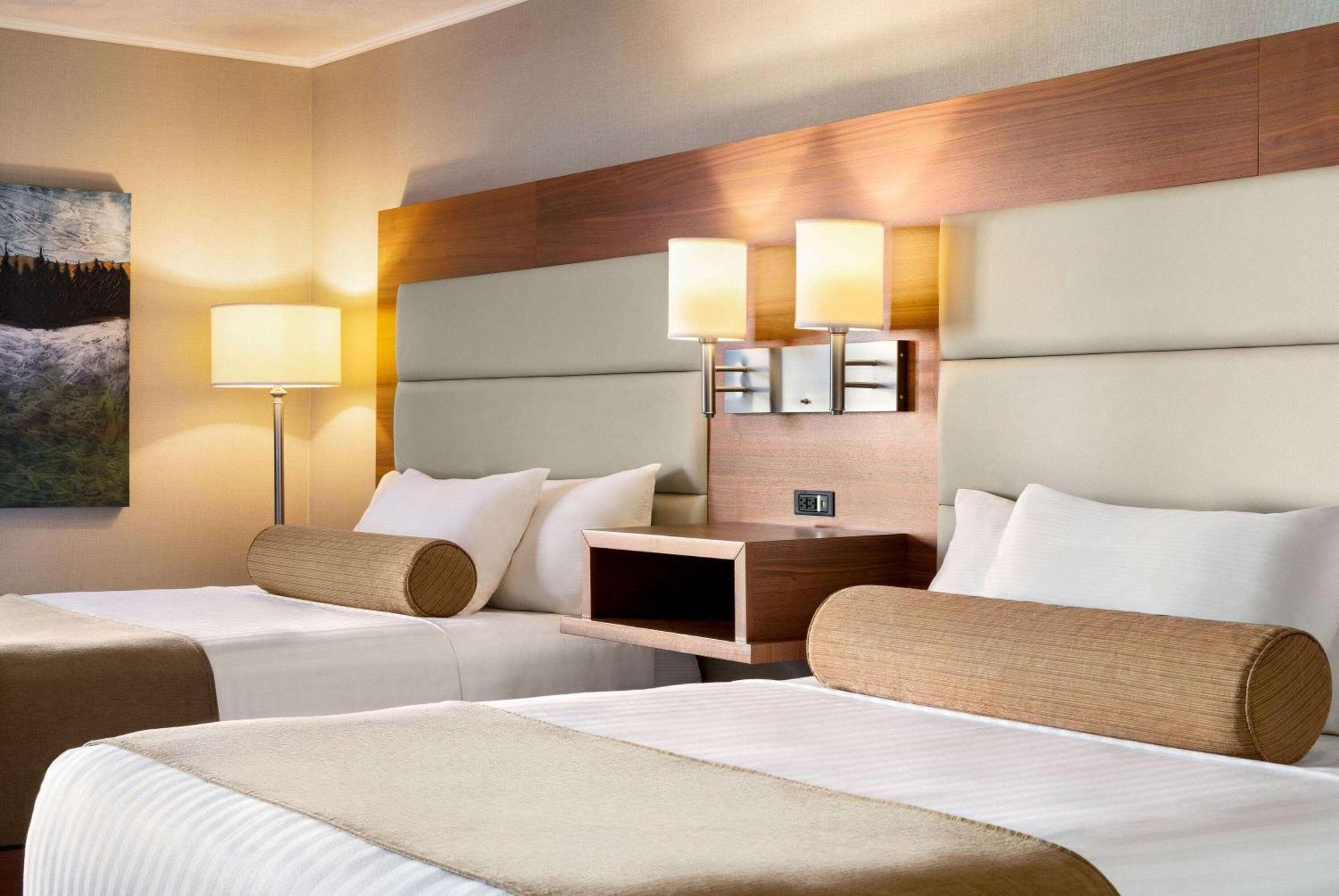 Atlantic Host Hotel, Trademark Collection By Wyndham Bathurst Esterno foto