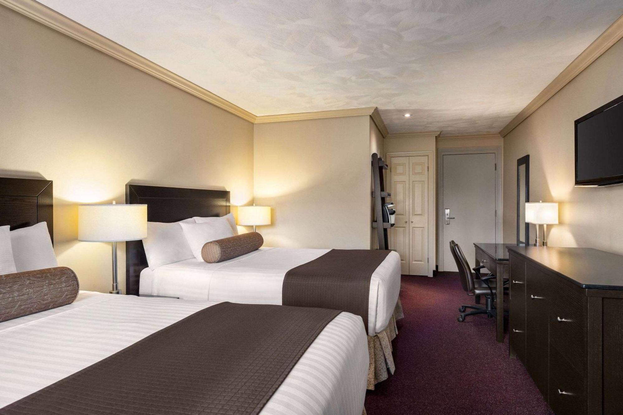 Atlantic Host Hotel, Trademark Collection By Wyndham Bathurst Esterno foto