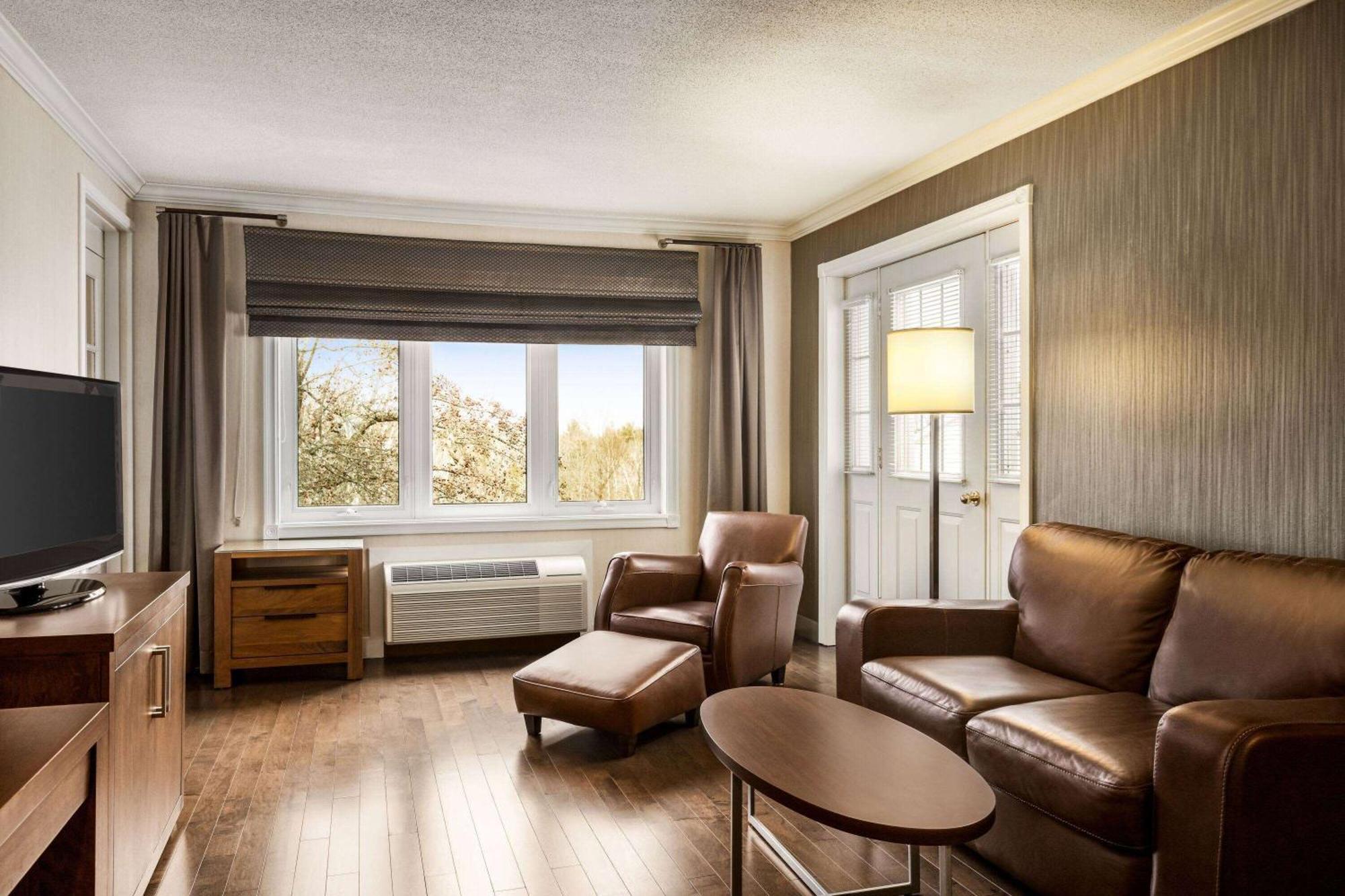 Atlantic Host Hotel, Trademark Collection By Wyndham Bathurst Esterno foto